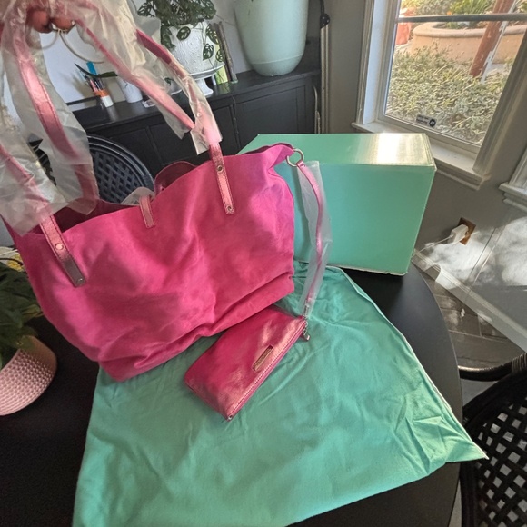 NEW Tiffany & Co Pink Leather/Suede 2 Way Reversible Tote Bag - Picture 8 of 10